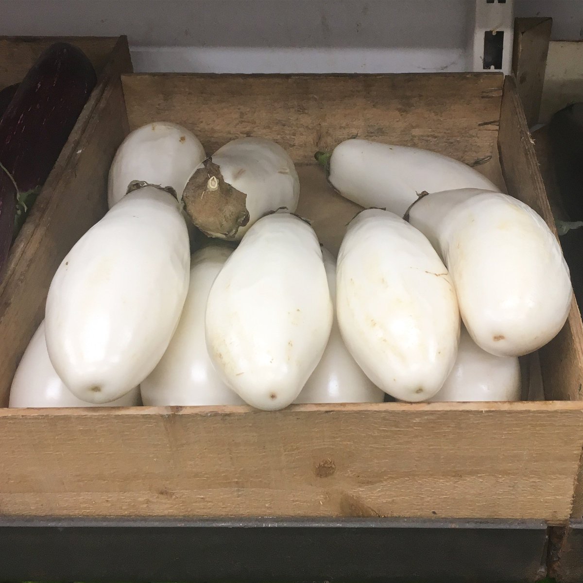 White aubergines or egg plant at <a href="/parkwaygreens/">Parkway greens F&V</a> 
myprimrosehillkitchen.com
#food #recipe