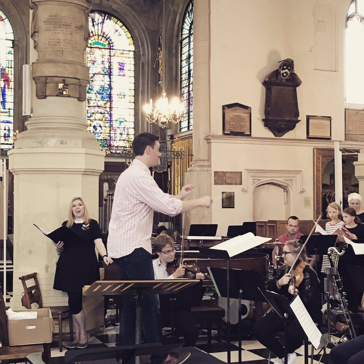 VoicesofLonFest's tweet photo. Check out the incomparable man of many talents @richardbharker doing (one of the things...!) he does best! #vol2017 https://t.co/Ukvlh3o0Q8