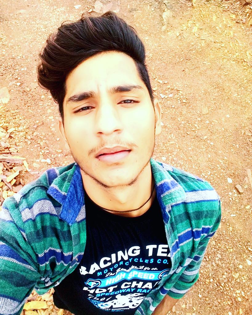 purneshkalal's tweet photo. I feel very good #rainseason😚 #childdays https://t.co/JNcJkdogSB