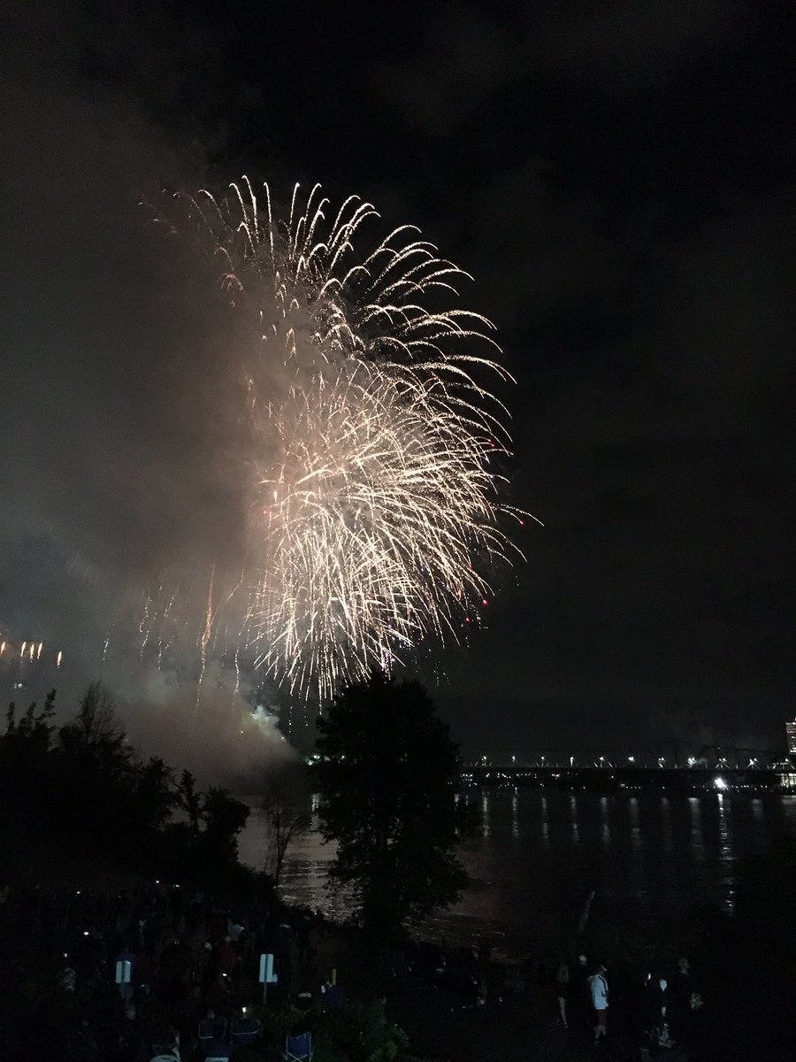 OttawaRowing's tweet photo. No better place to watch this show than at the #ORC. #loveORC #MyOttawa #canada150 #ORC150 https://t.co/1eJ8iaZ0Ip