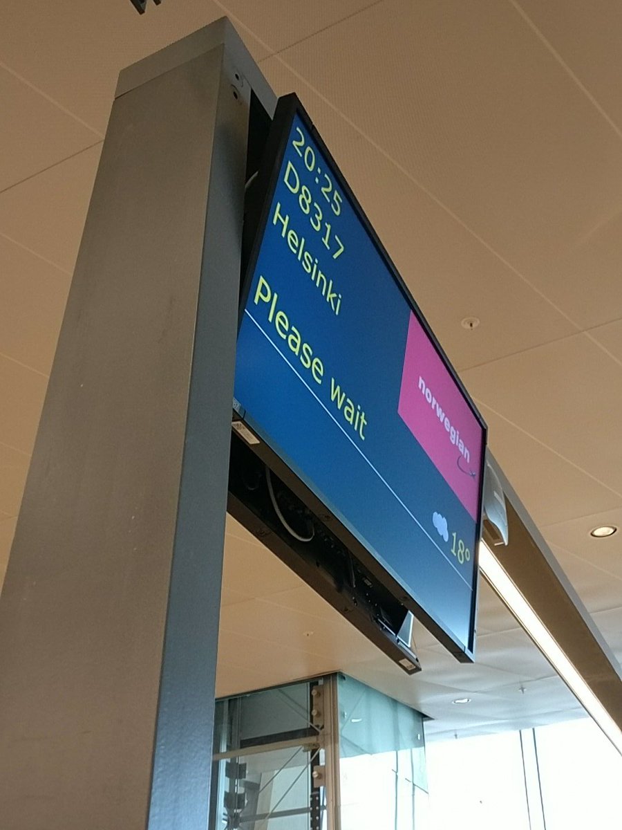 Hoersky's tweet photo. @aafukinjee Kohta kans ilmassa toivottavasti FJXssä on wifi https://t.co/HdbMHe9ium