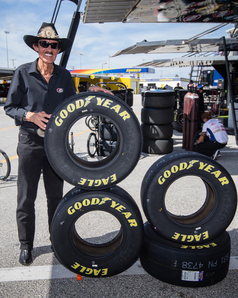Look who\s 80. Happy birthday to American legend, \"King\" Richard Petty. 