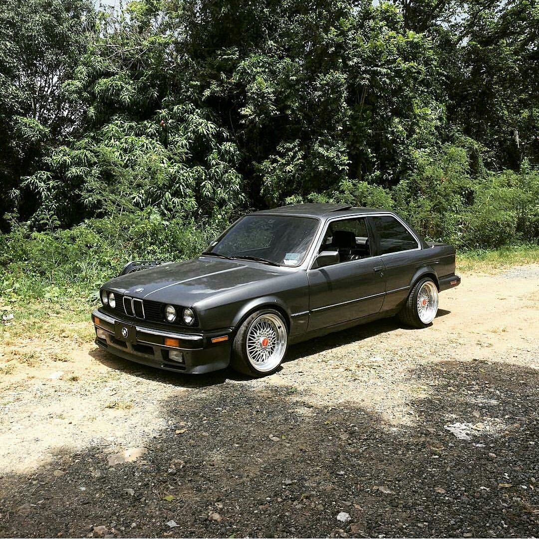E30owners's tweet photo. #e30owners #e30 https://t.co/qRn91a6tce