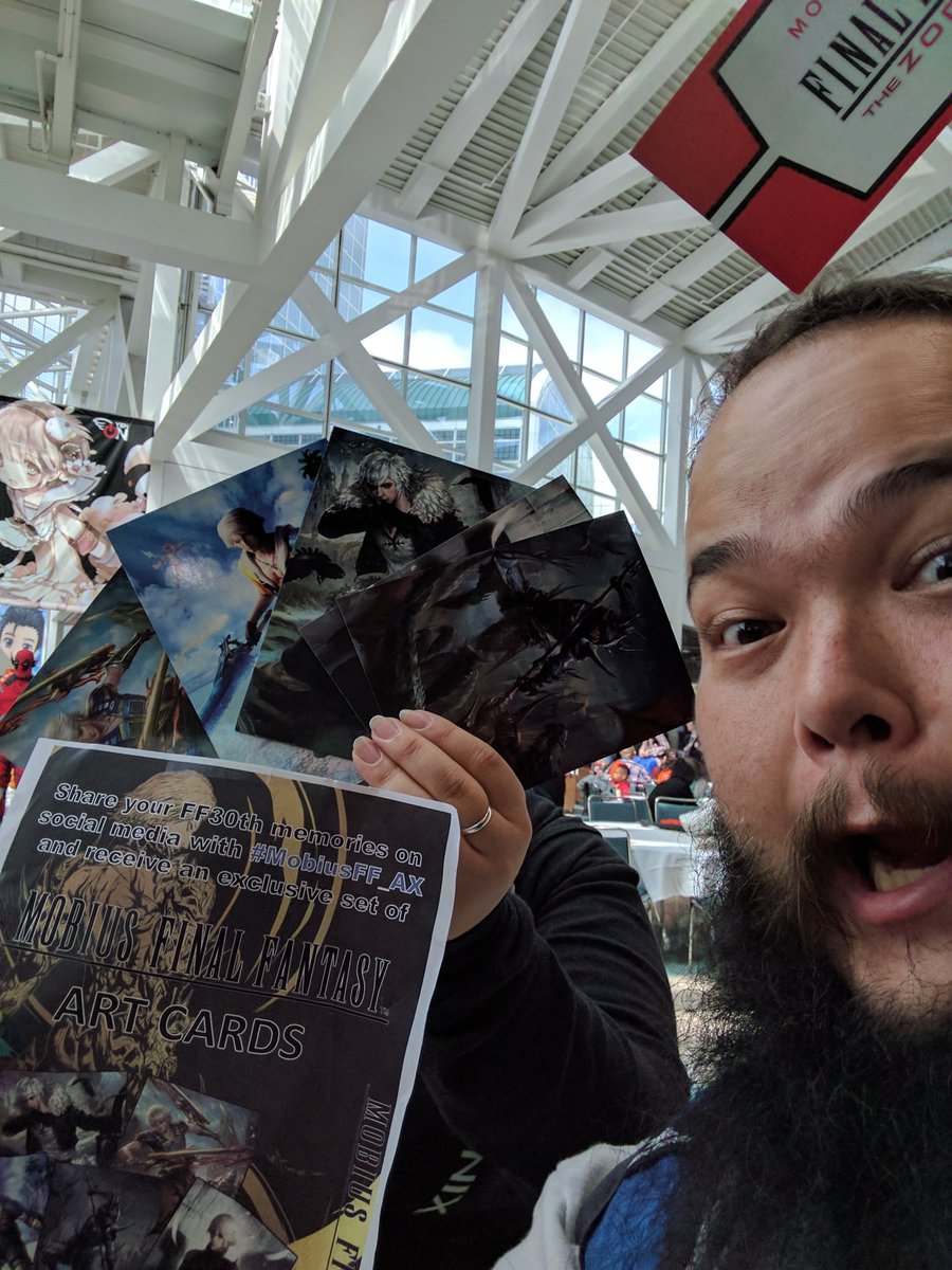 akitafuki's tweet photo. Yay selfies and swag thingies. #MobiusFF_AX https://t.co/lStMvCsf2Q