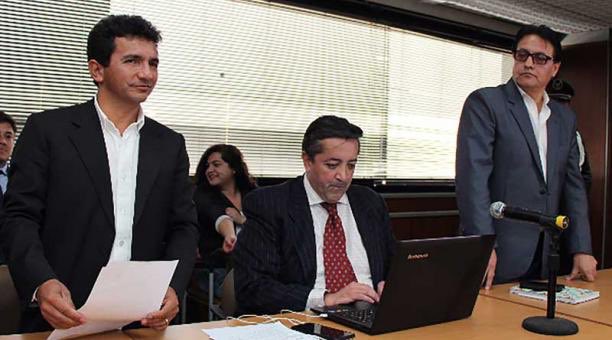 kimontare's tweet photo. Mañana, luego de audiencia x la LIBERTAD d @CleverJimenez69 y @fevillavicencio sabremos si la justicia sigue en manos de Correa, Glas y Mera https://t.co/LOsz3ZNoTy