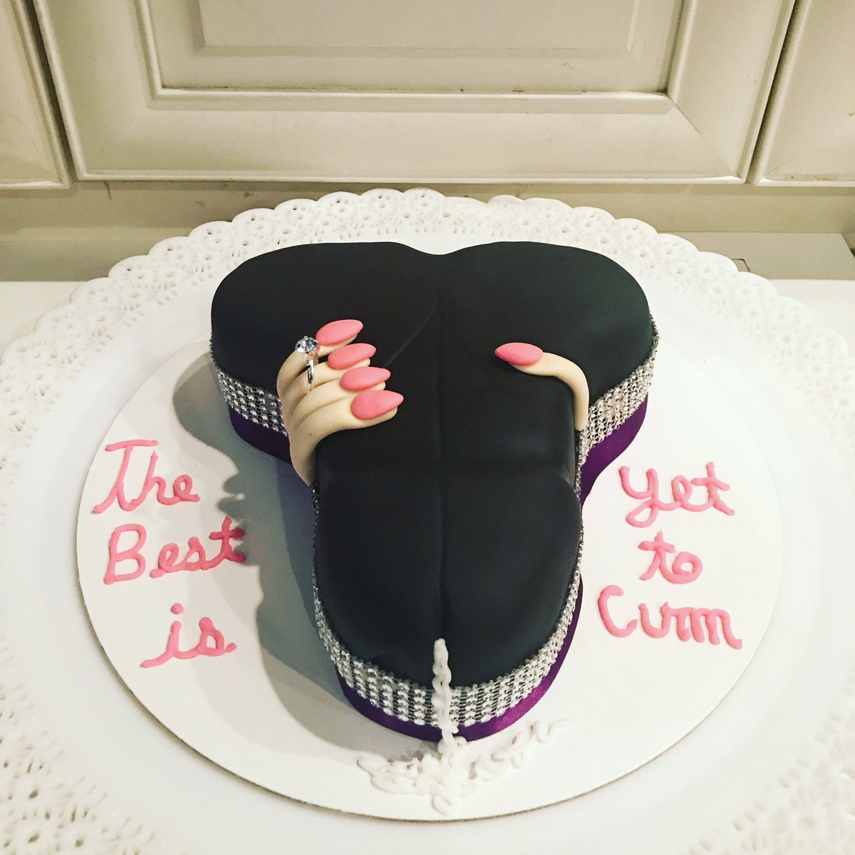 Charm Decor Cakes On Twitter "New Elegant And Tastefully