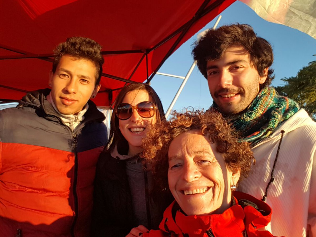 BaigorriaSEPARA's tweet photo. Equipo @BaigorriaSEPARA trabajando para hacer la maratón de la ciudad un evento responsable con la gestión integral RSU. Bien hecho equipo! https://t.co/tJxrietOaK