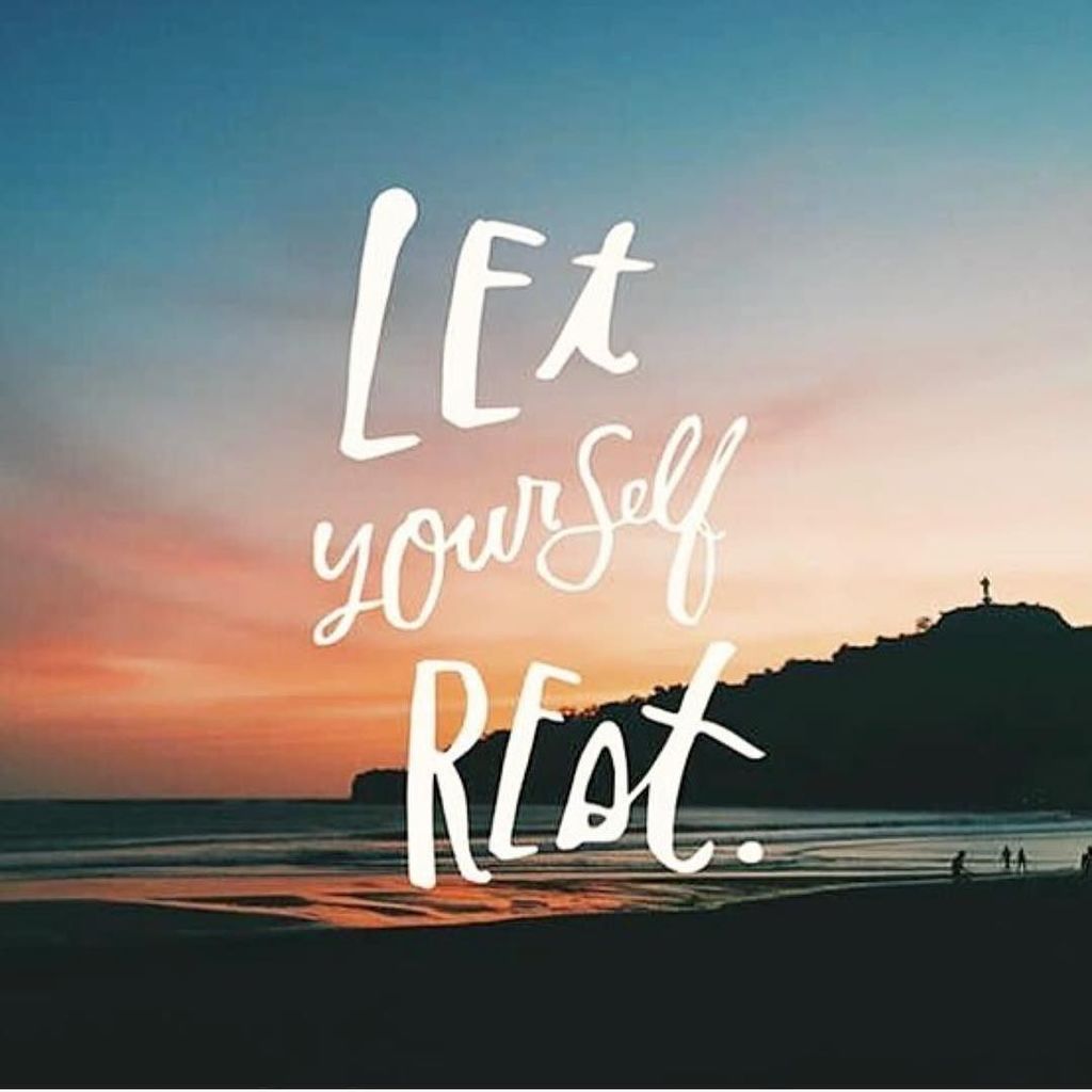EDSBF's tweet photo. Via @shinetext https://t.co/eAozo2wS1H #everydayshouldbefun #youdeserveit #motivationalquotes #inspirationalquotes #quotestoliveby #beinsp… https://t.co/jNoXPf242m