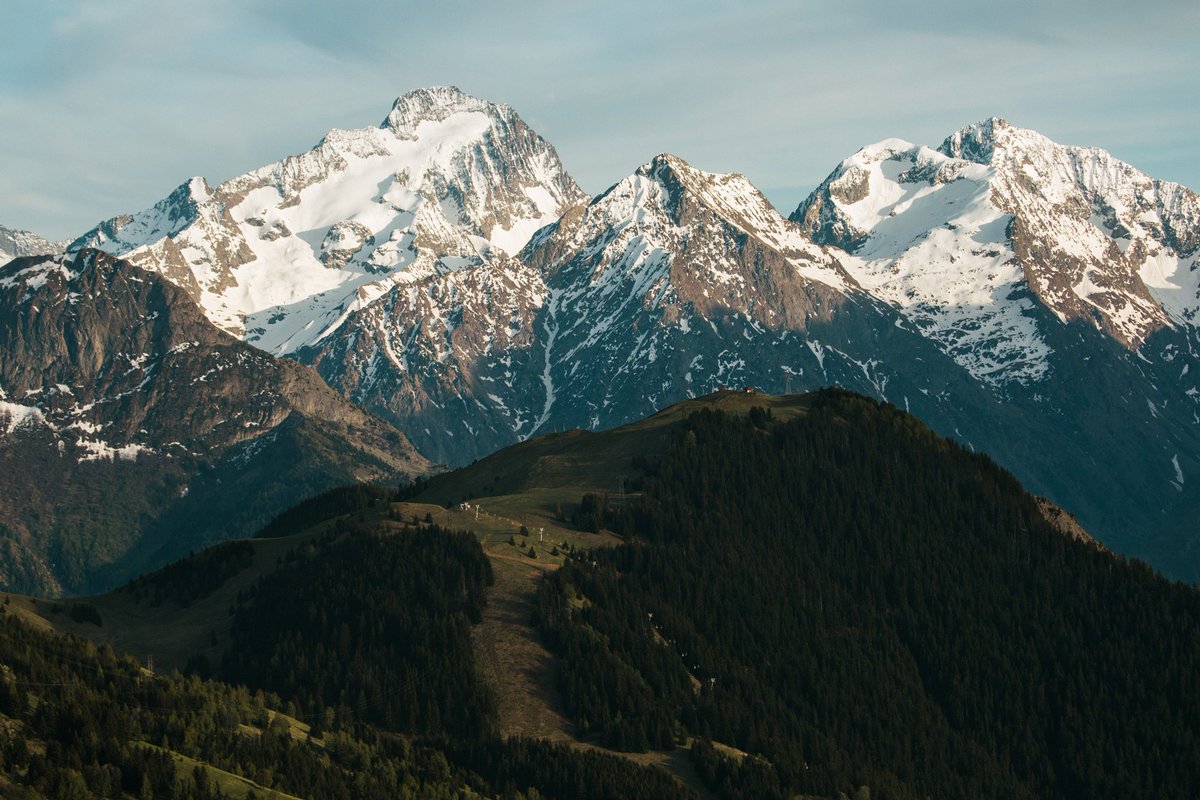 There's nothing like a detour off the beaten track.
📷: Beautiful Banff by <a href="/davidwren_/">David Wren</a> 
#MyCraghoppers