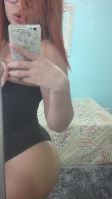 Happy Sunday!! https://t.co/KCD2sH0i7U<a href="/tag/latin"class="tags"><span>#latin</span></a><a href="/tag/camgirl"class="tags"><span>#camgirl</span></a>