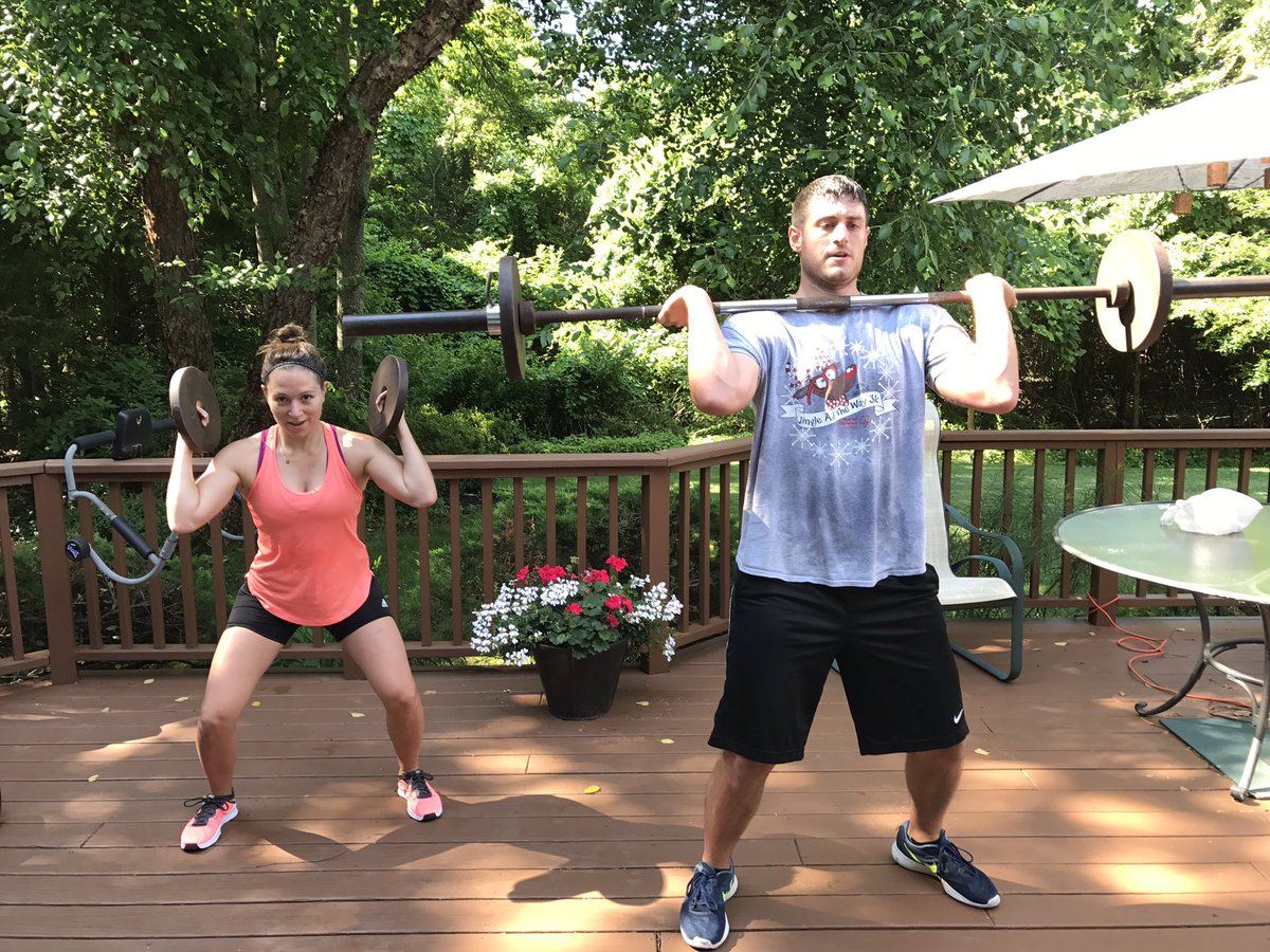 lindaceresani's tweet photo. #teambadmamajamas that's what mean by "work".... @FreeTheYoke https://t.co/YUYIWunwz7