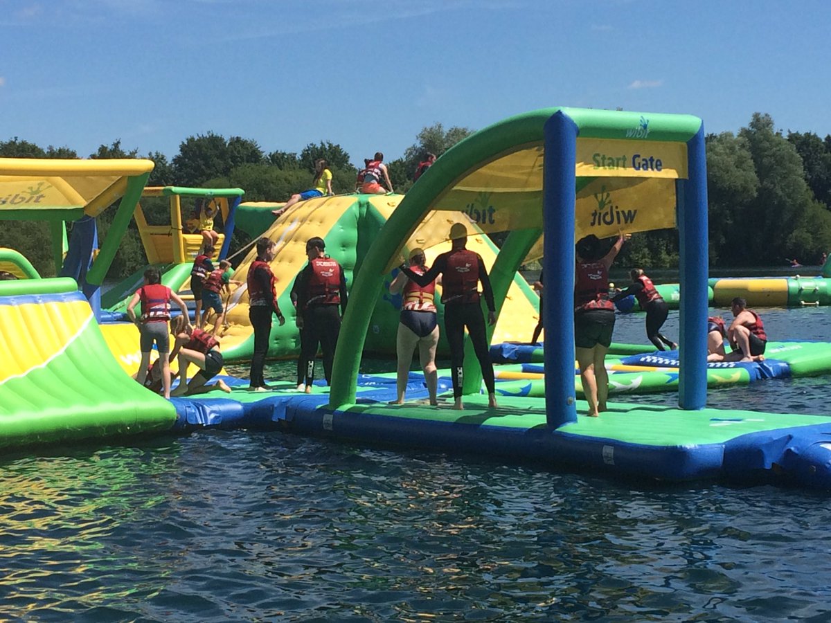 <a href="/StonarSchool/">Stonar School</a> pupils making a splash <a href="/nfwpfun/">NewForestWaterPark</a> #iloveboarding