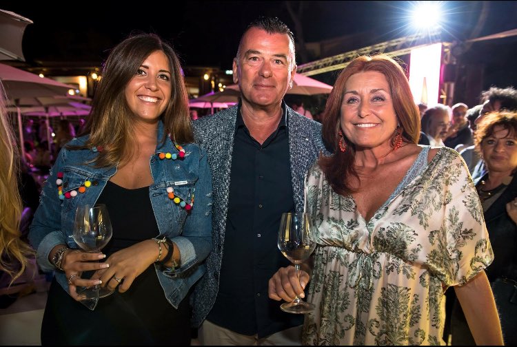 Elisabetta &amp; Clara at #calafelice ! Missing those funny moments! #flp #fattorialepupille