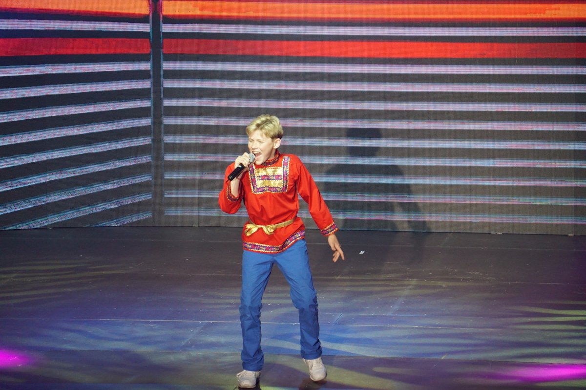 IFLC (@intflc) on Twitter photo A splendid performance by Bogdanov from Russia with the song known as 'Vyidu na Ulitsu'
#iflc2017 <a href="/iflcBrussels/">IFLC Belgium</a> <a href="/iflcRussia/">IFLC Russia</a> #iflc2017 A splendid performance by Bogdanov from Russia with the song known as 'Vyidu na Ulitsu'
#iflc2017 <a href="/iflcBrussels/">IFLC Belgium</a> <a href="/iflcRussia/">IFLC Russia</a> #iflc2017