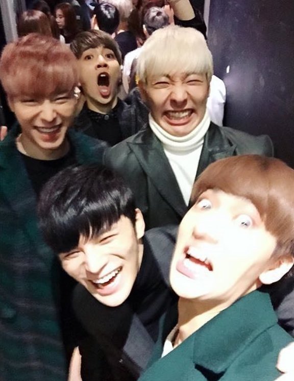 kingqinfen's tweet photo. #HappyLitoDay π π https://t.co/zEYP95t33Z