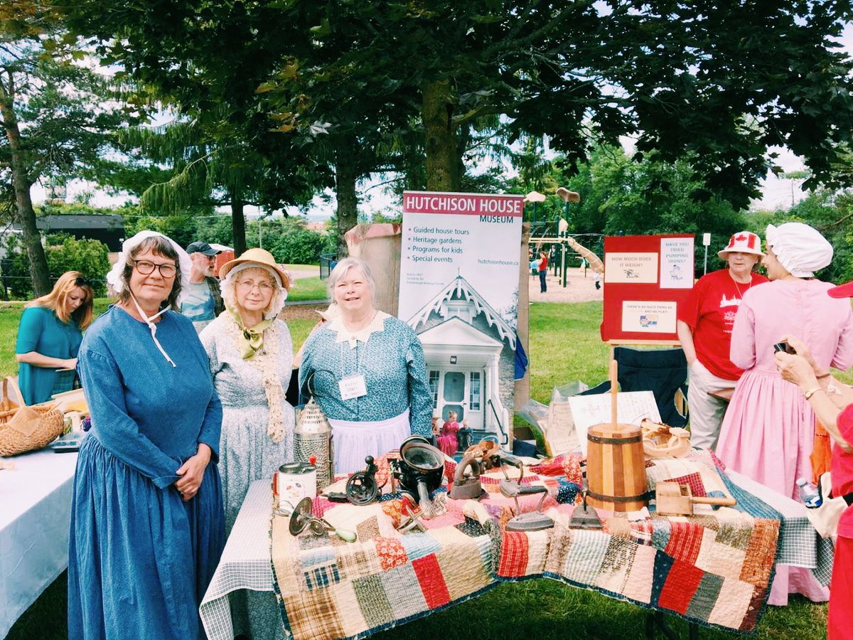 Fun at <a href="/OntheHill3/">Gordon Lawrence</a>! Balloons from <a href="/ShawDirect/">Shaw Direct</a>, some time travel via <a href="/HutchisonHouse/">HutchisonHouseMuseum</a>, and entertainment from the Paddling Puppeteers!