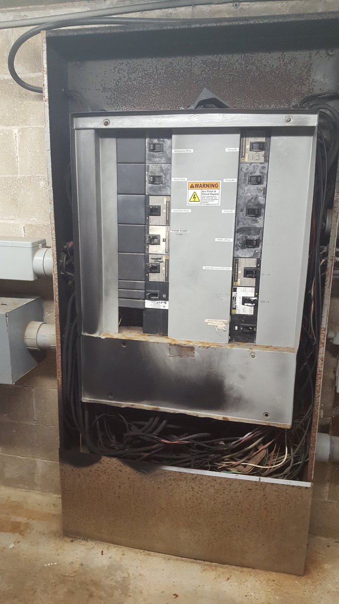 TheShoreHouse38's tweet photo. Quick work by Quint 3 and Quint 2 on an electrical fire on Mariner's Landing this morning. Pier employees are working on restoring power. https://t.co/GRDG8LNE2W