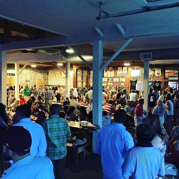 YaloBrew's tweet image. Whoa! Amazing opening night for the brewpub to celebrate the new beer laws! We'll be back open Thursday July 6th 4-11pm