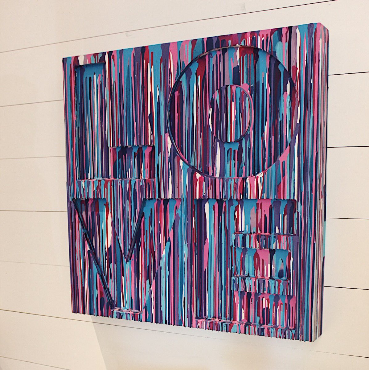 lululemonNYC's tweet photo. Meet Artist @JeremyPenn. His work inspires and evokes connection. Experience it for yourself at the BARN, Bridgehampton. #belowthebarn https://t.co/qVTpgLn9fB