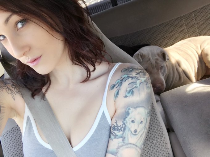 Last minute camping! I haven't been in 2 years. I'm so excited 💞😭 https://t.co/XUHeL4Wy40