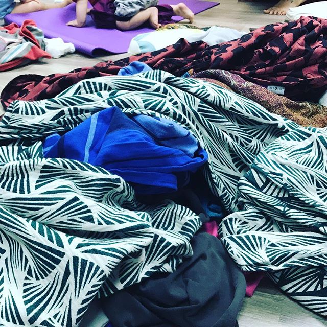 timumamashop's tweet photo. Fin de semana intenso junto a la familia @kangurearteescueladeporteo esta noche voy a soñar con montañas de fulares y nudos 💚😀😂 http://z https://t.co/2vhu0TIbal