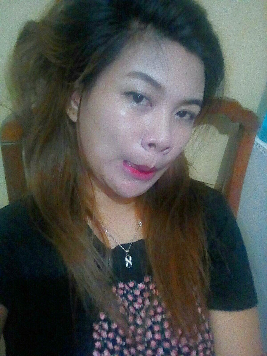 janimaziiing's tweet photo. bored fffffff~ 😵😵😵😵 https://t.co/D2hdYPfT92