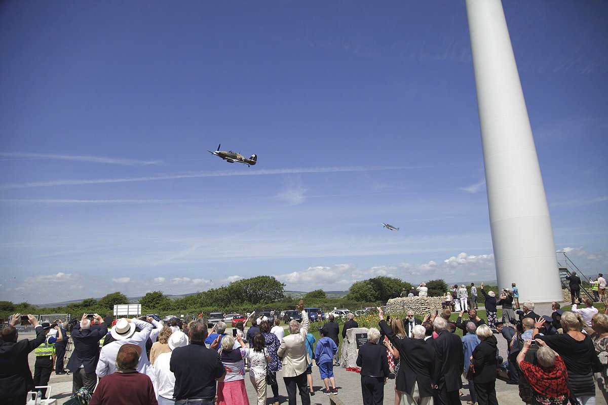 Lovely RAF Stormy Down memorial event this afternoon with @fmwales and a flyby too. allabouttheimage.co.uk/raf-stormydown