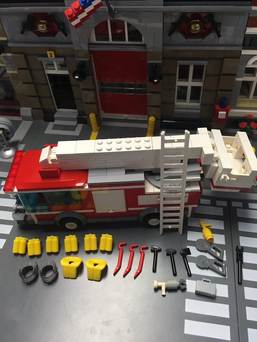 lego_fire's tweet photo. Rescue 1a, 2011 HME/Ferrara/Snorkel. Seats 2 55 Foot Snorkel. https://t.co/KtEoMIl81c