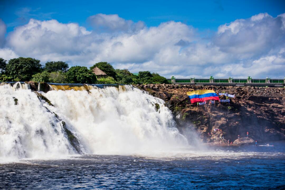 triatlonguayana's tweet photo. Así conmmemoramos un aniversario más de nuestra Ciudad Guayana!!! Feliz 56 cumpleaños!!! https://t.co/69I0UuLopG