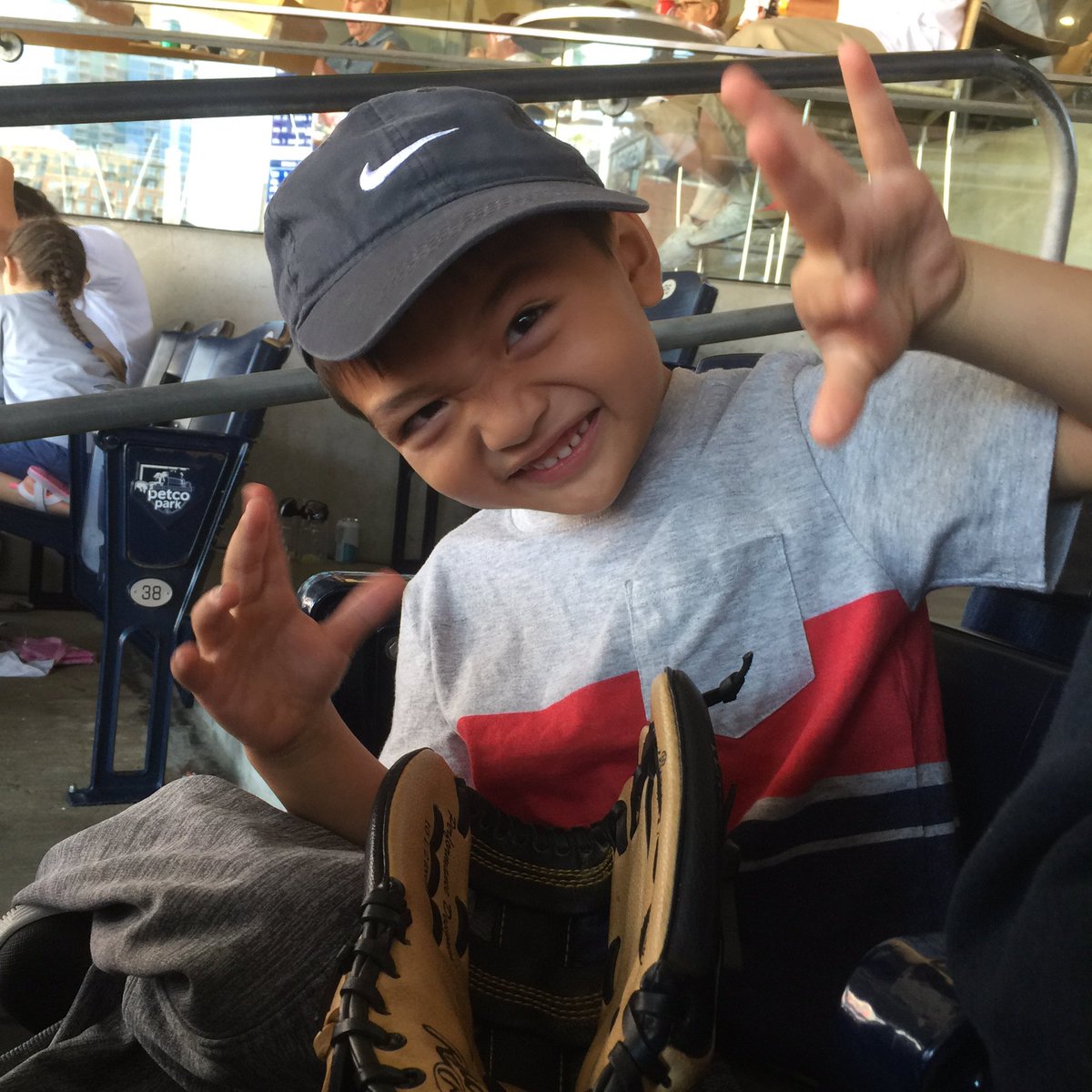 KRAmaylynne's tweet photo. #SDINHD https://t.co/v2VMO9I7yf