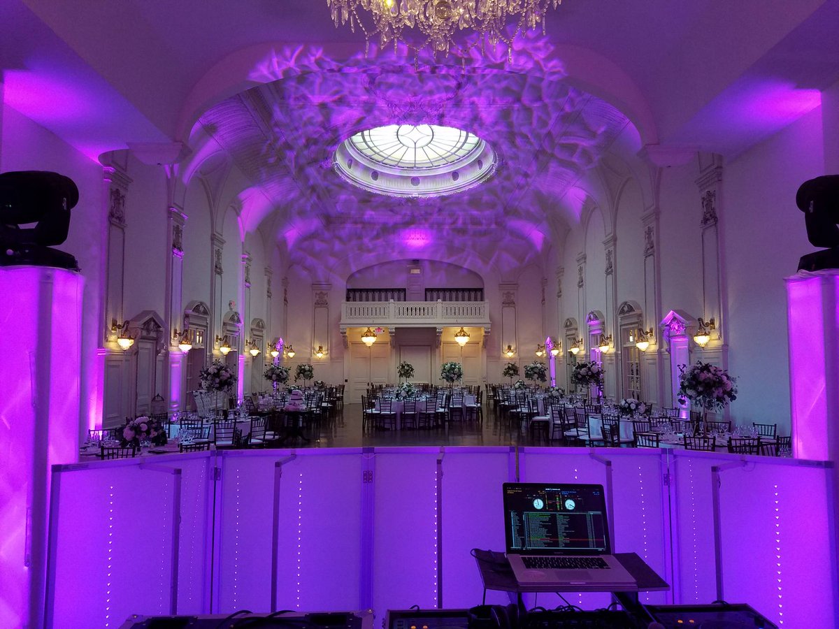BeyondTheMix's tweet photo. Going in at Bourne Mansion for Elena and Jon-Matthew on their big day! #WhatAKach #BTMEvents #GoBeyond https://t.co/guIwBZnzxE