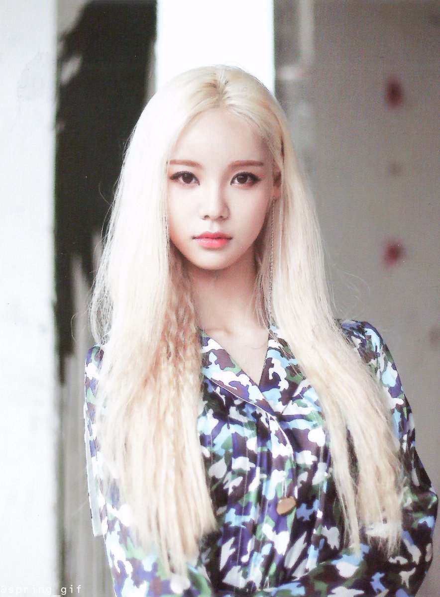 Image result for LOONA JINSOUL.