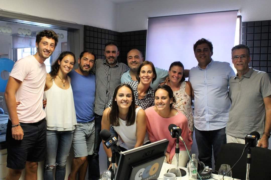 vadecopasradio's tweet photo. Último programa.
Nos vamos con la satisfacción del trabajo bien hecho y muchos amigos para seguir compartiendo #vinos y momentos.
¡Salud! https://t.co/3krsrIxkiO