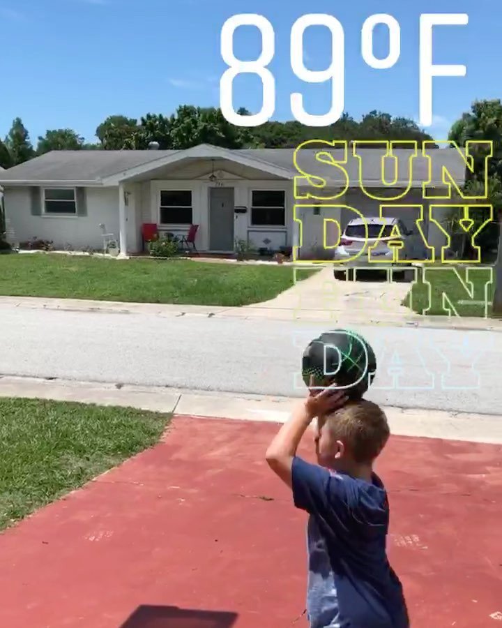 JBANKSFL's tweet photo. Got the basketball hoop all setup.  Picked up a ball at @aldiusa.  Big Mike is ready roll 🤘🏀🔥 #feelslikefire #summ… https://t.co/fgFxc0yvQc https://t.co/tDpHeUux9J