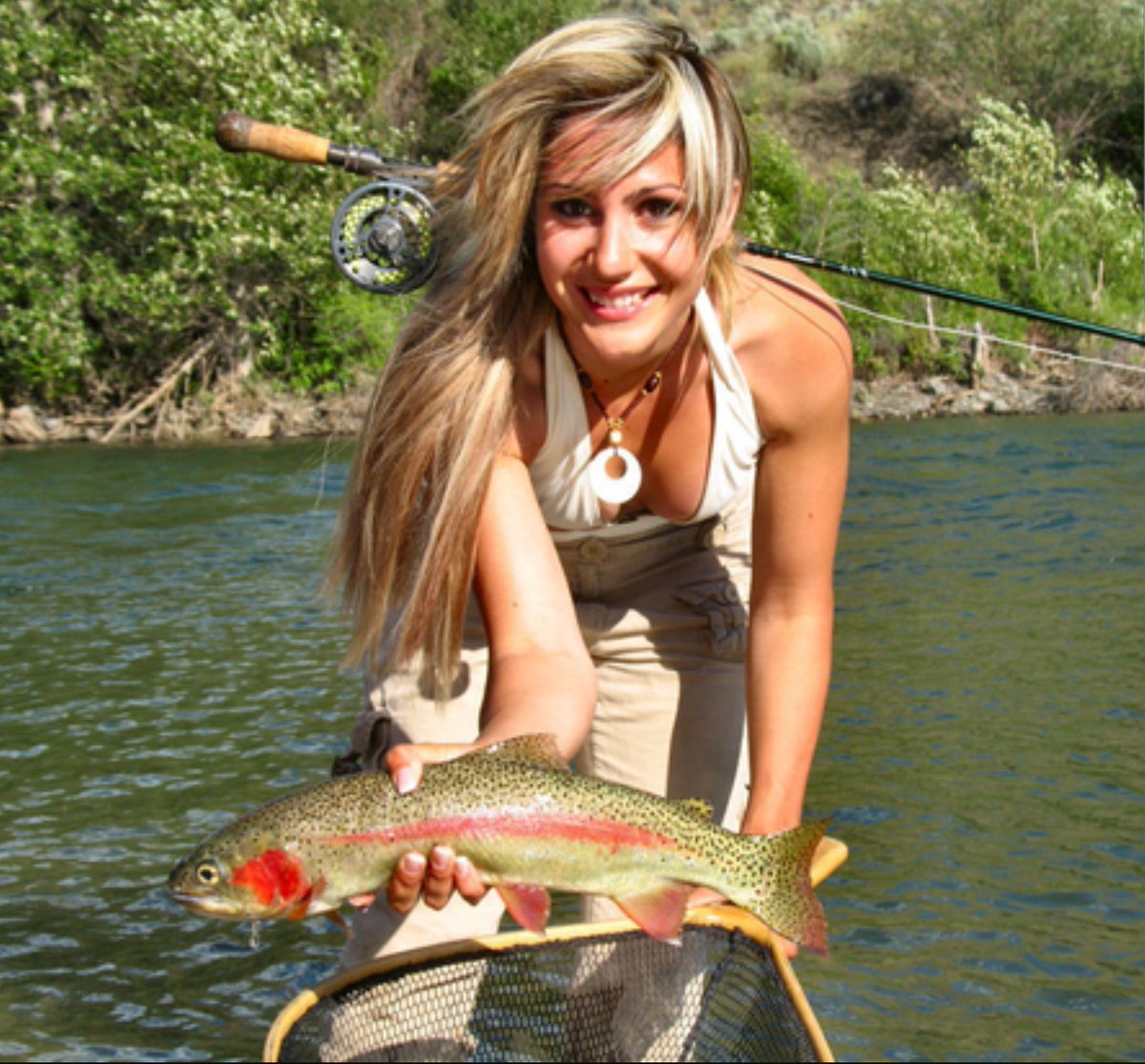 Visgids Olga #Zweden #Lapland #vlagzalm #vliegvissen Rudolf, image size:1200x1115