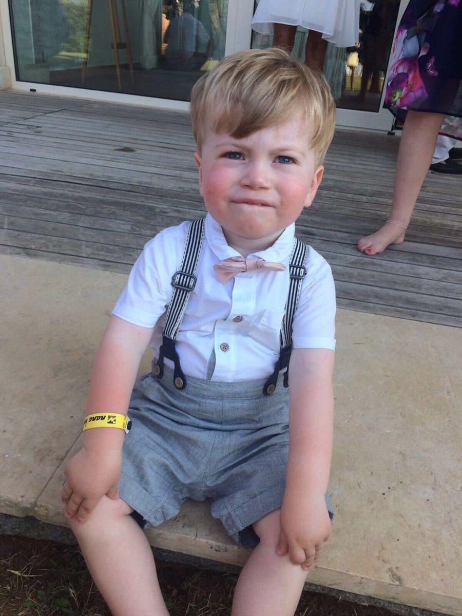 AjmarrCo's tweet image. Growing up to fast #noteven2