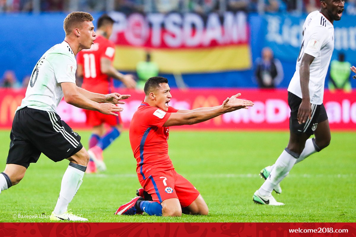 euro2020spb's tweet photo. Спасибо сборной Чили за яркую игру на #КК2017! https://t.co/a0LsQfkwG6