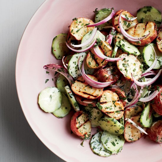 foodandwine's tweet photo. Our best Fourth of July cookout recipes: https://t.co/orLaWajbco https://t.co/t4jcQ2TavR