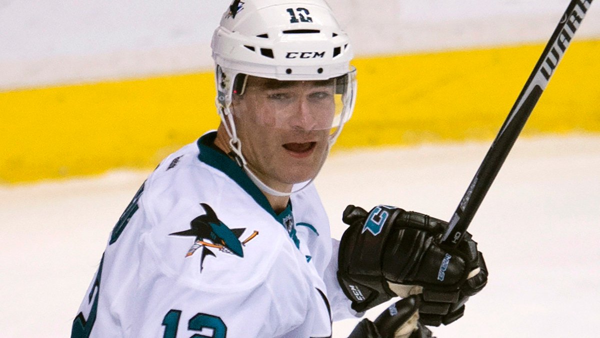 SportsCentre's tweet photo. BREAKING: @MapleLeafs sign F Patrick Marleau to three-year, $18.75M contract. https://t.co/qnVgg3uID7 https://t.co/OgREQLSeMC