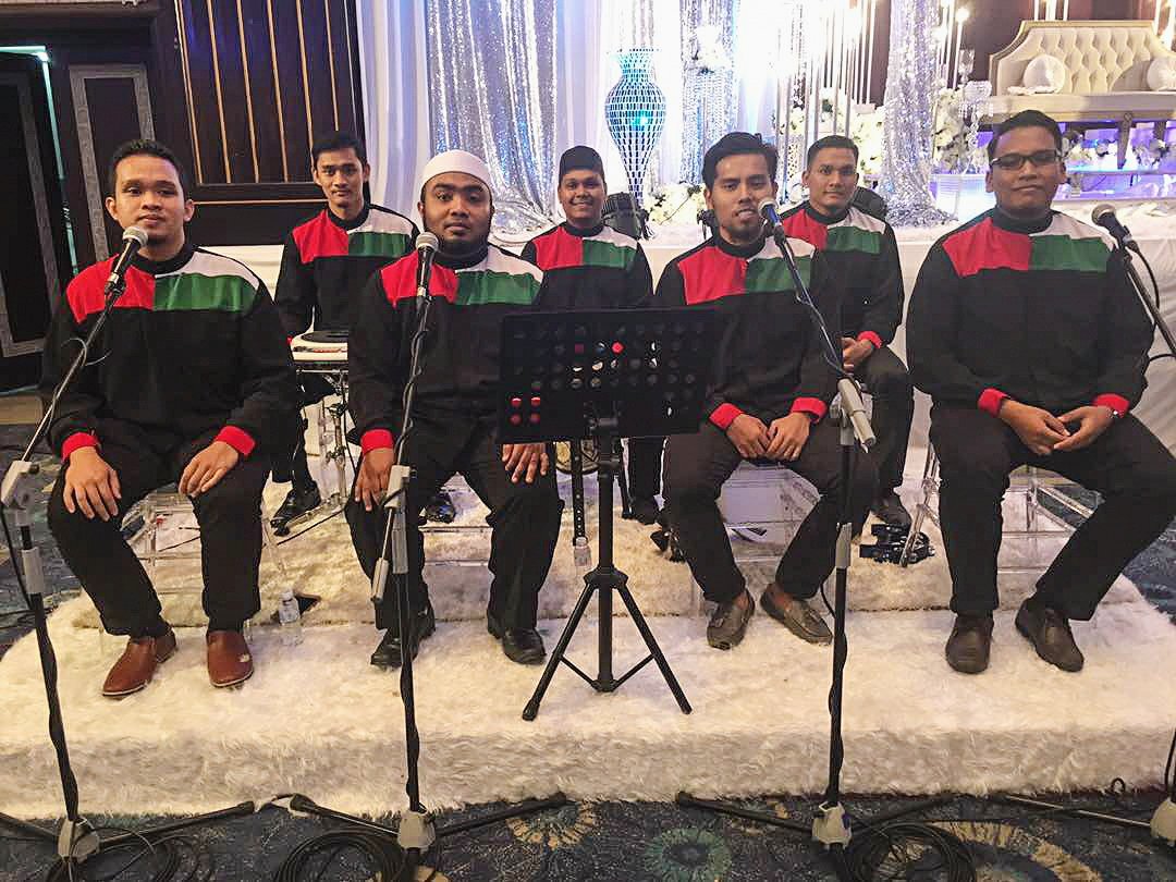 muaihhh7's tweet photo. Last night activity. Pulun abih sore 2 hari 3 show.
#mintaknyawa 😂
#arrayyan
#Grandbluewave https://t.co/0ylzbsaunw