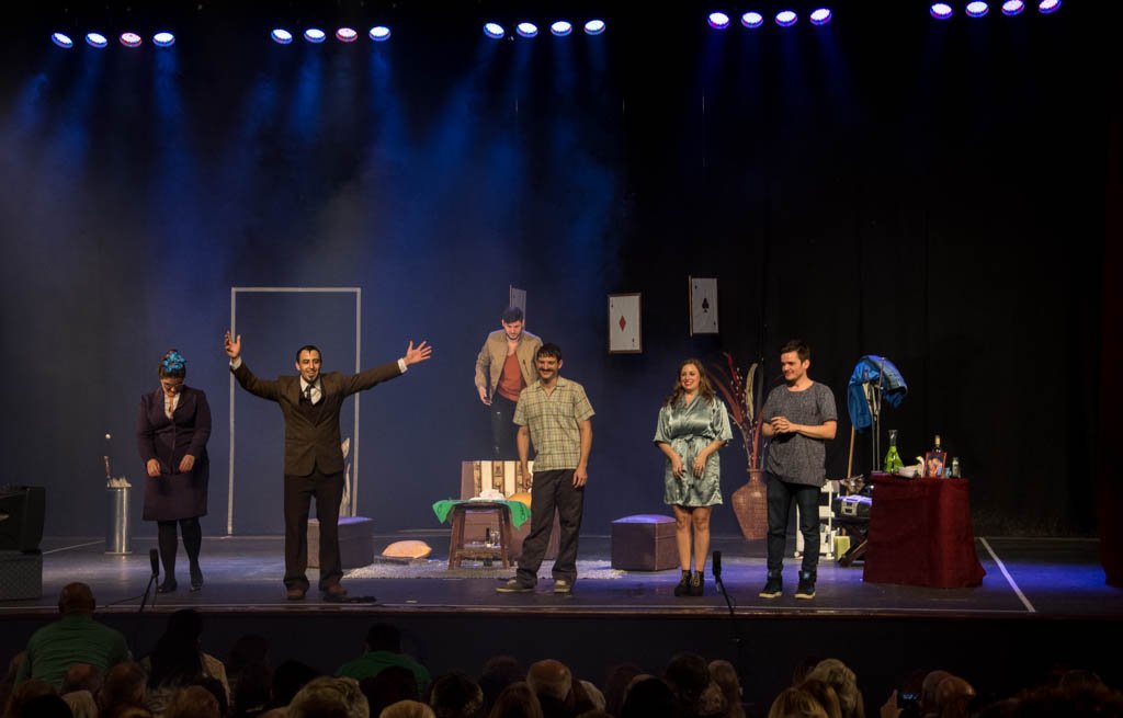 Gran éxito de “Strip Poker” en el Teatro Municipal de #QUILMES ow.ly/Uvv730dg9q4