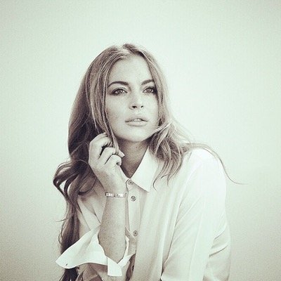 Happy Bday, Lindsay Lohan! 