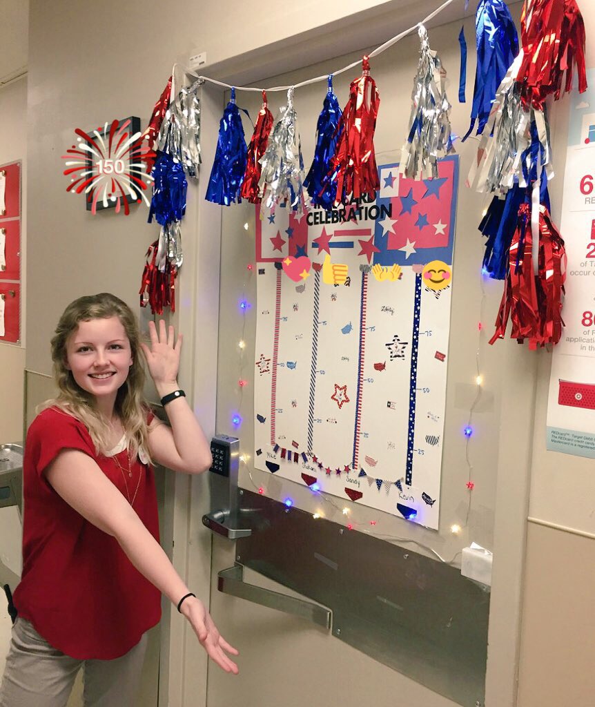 TGTInternMaddy's tweet photo. Red, White, and Brewing up some friendly competition for the holiday! #TargetInterns2017 https://t.co/Xivm4yeWDP