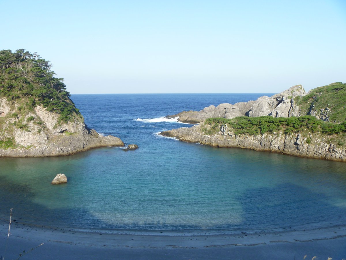 東京都大島支庁 Twitter પર いよいよ海水浴 シーズンが始まります 島しょ地区の海水浴場の水質はすべてａａ判定 水質が特に良好な海水浴場 です 夏休みは ぜひ東京の島へお越しください 東京 伊豆大島 新島 式根島 神津島 海 夏