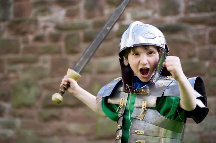 weavershouse's tweet image. We will be at the @LuntFort with our friends from @weaversworkshop &amp;amp; our pop-up loom for their #Roman Festival 15/16 July