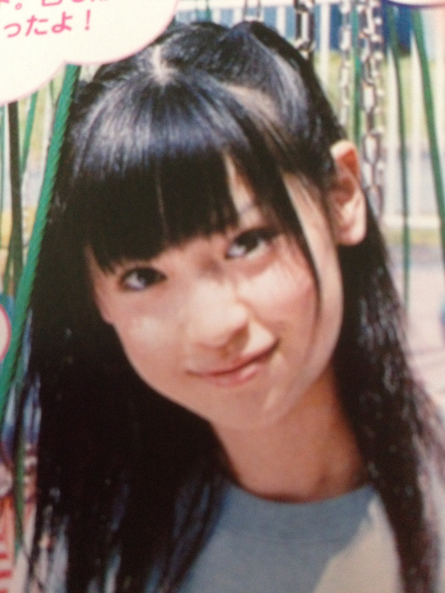 泉里香(当時:浜千咲)表紙　中古雑誌melon2004年10月号　おまけ付き 泉里香(当時:浜千咲)表紙 中古雑誌melon2004年10月号 おまけ付き