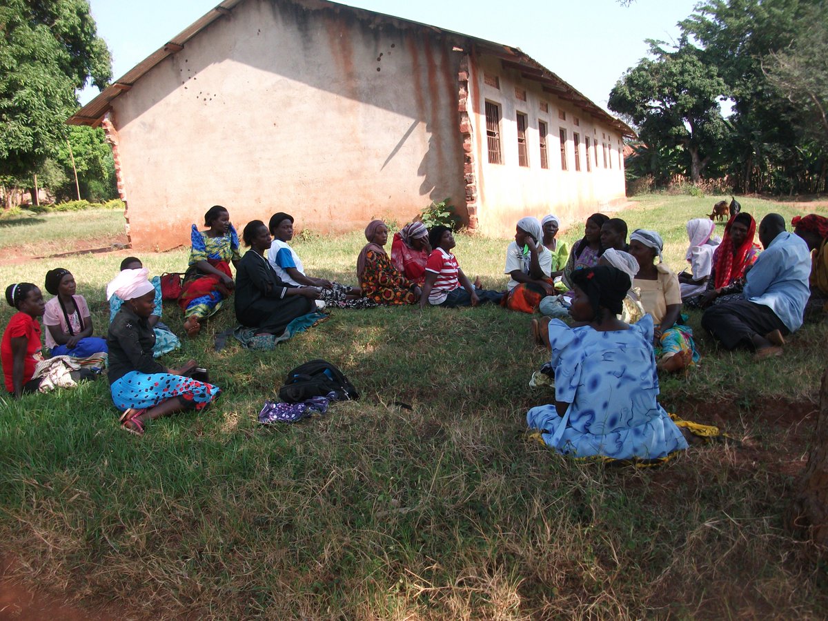 hcawfo_uganda's tweet photo. Through women economic empowerment, @hcawfo_uganda aims at increasing incomes,better access to resources and protection from violence. https://t.co/ObW7OJvp8c
