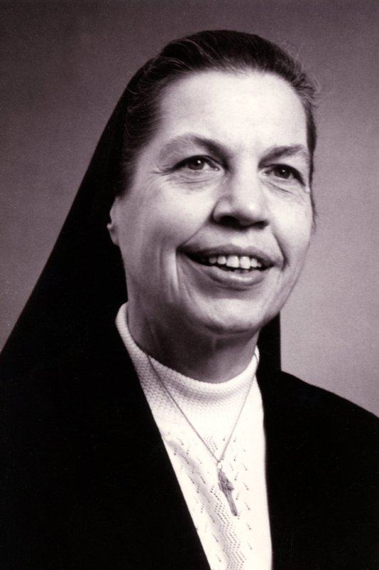 csjalbany's tweet photo. Well done, good and faithful Sister William Aloysius Fitzpatrick, CSJ (8/19,1923-7/2/2017) #CSJCharism #gowithgod https://t.co/qfvuhfyN91 https://t.co/93KlvWaSHE