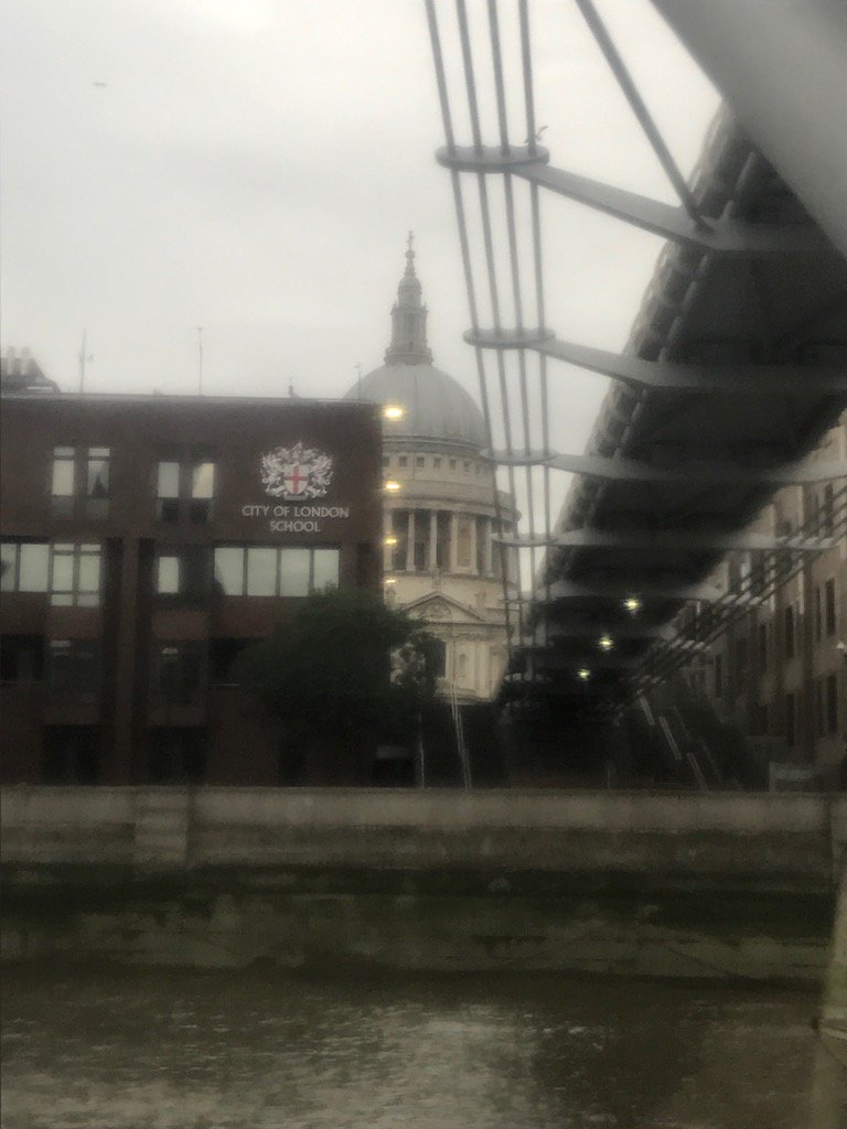 You can't beat taking the river boat to work! #morningcommute #greatviews #lovemondays #mondaymotivation #grateful