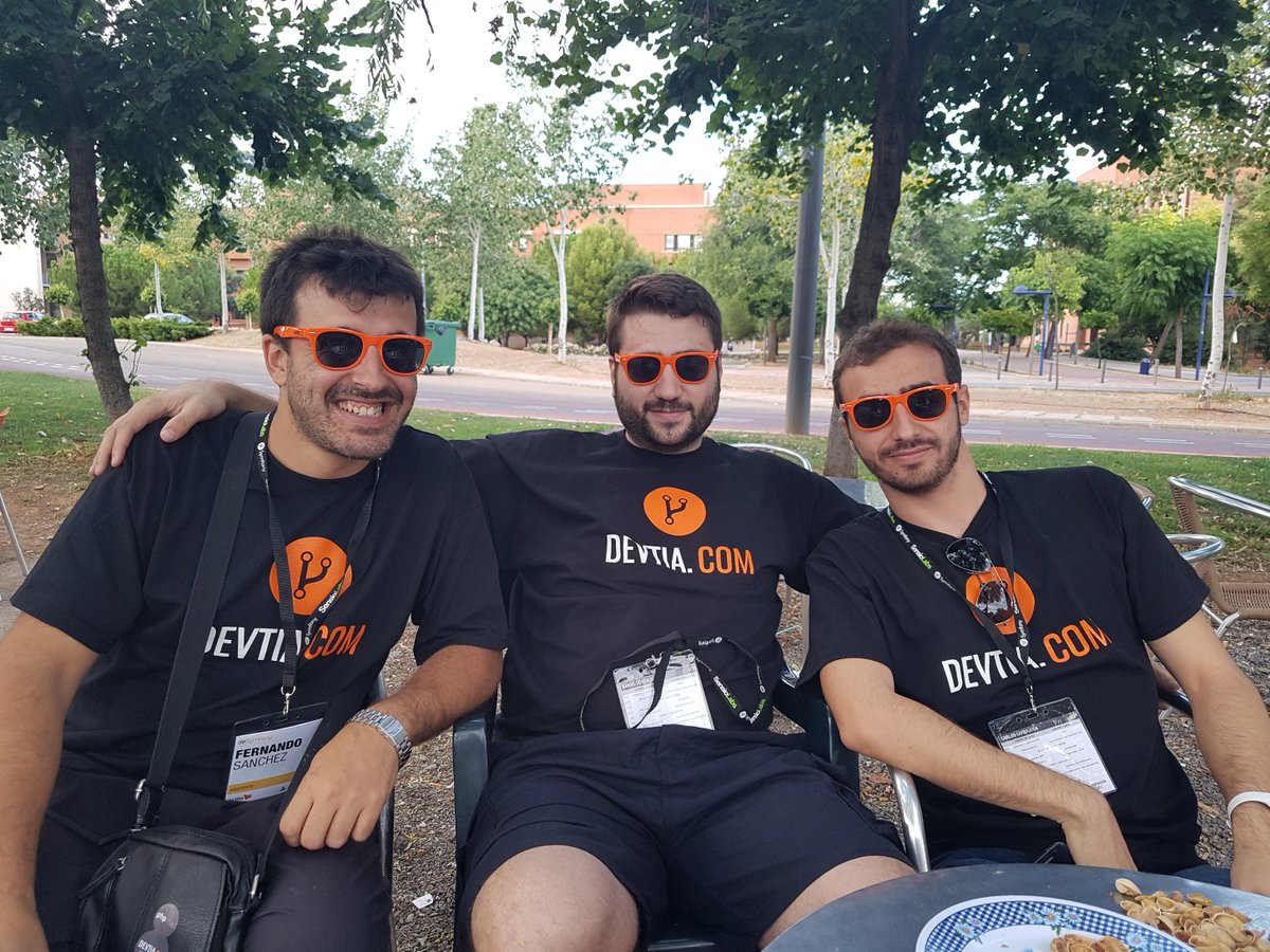 desarrolla2's tweet image. Genial #desymfony junto al equipo de @devtia_it

¿Para cuando la próxima?

cc/ @CarlosGarbajosa, Fernando
